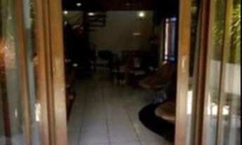 Imagem 4: Aldeia - casa vista mata