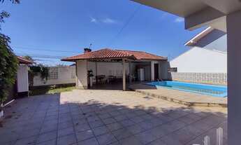 Imagem 7: Casa de esquina com 5 dormitóriios no bairro Ideal em Novo Hamburgo. Ref.:432