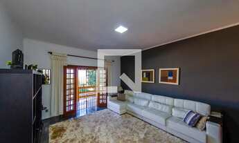 Imagem 3: Casa para Aluguel - Parque das Universidades, 6 Quartos, 500 m2