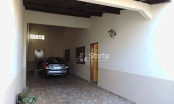 Imagem: Excelente casa com 6 dormitórios à venda