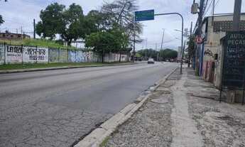 Imagem 6: Loja próximo à Estação e a Praça de Ricardo