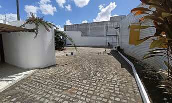 Imagem 7: Galpão logístico estruturado com doca ás margens da avenida de contorno - Feira de Santana