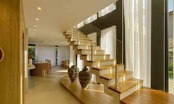 Imagem 4: Casa de esquina com 4 suítes e piscina à venda, 244 m² - Condomínio Porto Coronado - Xangr