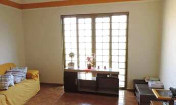 Imagem 4: Excelente casa com 6 dormitórios à venda, 309 m² por R$ 800.000 - Umuarama - Uberlândia/MG