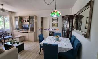 Imagem 4: Apartamento 02 dormitórios a venda, térreo, com uma vaga de estacionamento no Ba