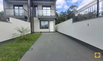 Imagem 2: Sobrado com 02 suítes no Loteamento Vivenda dos Açores, SãoJosé/SC