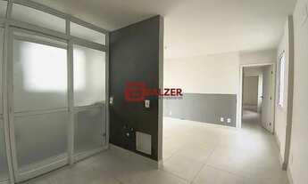 Imagem 2: 2 dormitórios, suíte e 2 vagas no Centro