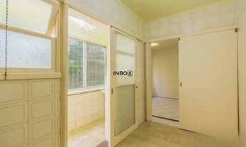 Imagem 4: Apartamento de 2 dormitórios com sacada e ótima iluminação