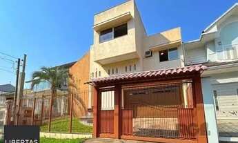 Imagem: Casa em Porto Alegre, no bairro Nonoai