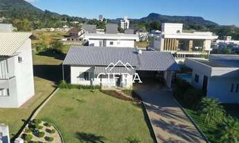 Imagem: Casa de Alvenaria - Venda - 02 dormitórios