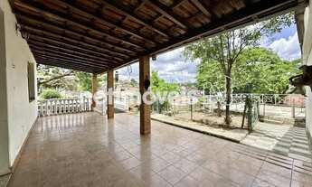 Imagem 3: Casa com 04 quartos e 06 vagas para Locação no Bairro Dom Bosco!