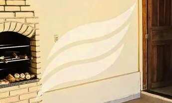 Imagem 2: Casa espaçosa com 03 quartos à venda próxima a rua Marcília Dias