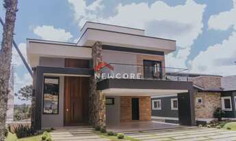 Imagem: Casa de condomínio em R. Rodolfo Schilieper