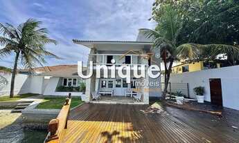 Imagem 6: Mansão com 5 suítes em condomínio fechado, na beira do canal, à venda