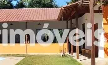 Imagem: Casa com Piscina em terreno de 1.006 m²