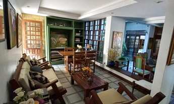 Imagem 7: Casa para venda possui 301 metros quadrados com 4 quartos em Itaigara - Salvador - BA