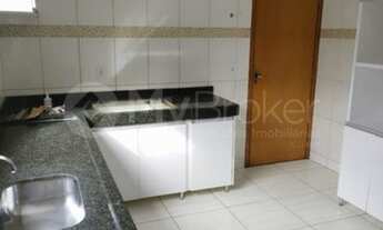 Imagem 6: Casa Térrea com 3 Qts no Jardim América