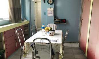 Imagem 7: Vendo excelente apto de 4 quartos com 2 vagas de garagem na Rua Jornalista Orlando Dantas