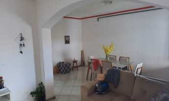 Imagem 5: CASA COM ¾ SENDO UMA SUITE EM CONOMÍNIO COM PORTARIA 24 HORAS