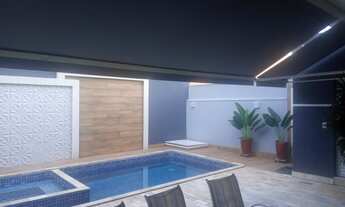 Imagem 2: Casa de condomínio para aluguel possui 290 metros quadrados com 5 quartos