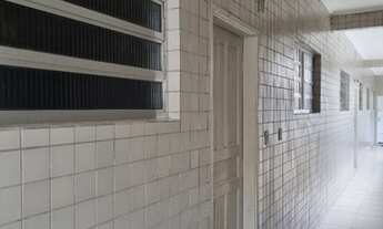 Imagem 4: Oportunidade - Kitnet Próximo a Praia na Ocian!!!