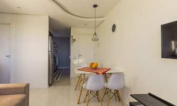 Imagem 2: Ap impecável de 2 dormitório, uma linda vista panorâmica muito ensolarado. Piso em porcela