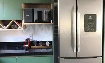 Imagem 4: Casa de condomínio sobrado para venda tem 440 metros quadrados com 6 quartos