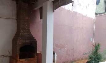 Imagem 4: Casa com piscina terraço churrasqueira e garagem para 3 carros