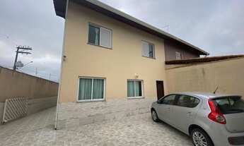 Imagem 2: Casa para Venda no bairro Vila Riman, localizado na cidade de Arujá / SP. Com 3 dormitório