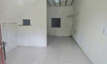 Imagem 2: Casa Triplex na Aerolândia - Venda - R$ 230.000,00