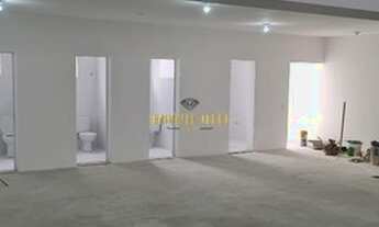 Imagem 2: Salão Comercial para locação na rua Benjamin Constant no centro de Suzano, oportunidade ún