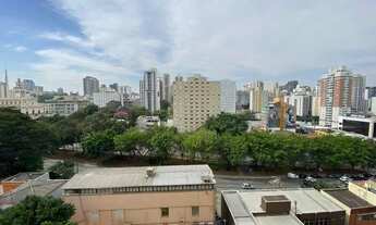 Imagem 4: Apto amplo e iluminado, em excelente estado, 01 dormitório, á 05 quadras do metrô Fradique