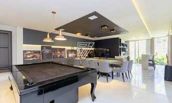 Imagem 7: Casa de condomínio para venda possui 879 metros quadrados