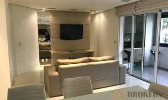 Imagem: Apartamento MOBILIADO com 137 m², 4 Dormitórios