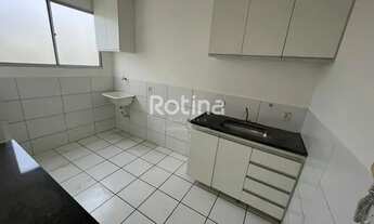 Imagem 3: Apartamento para alugar, 2 quartos, 1 vaga, Presidente Roosevelt - Uberlândia/MG - R$ 750
