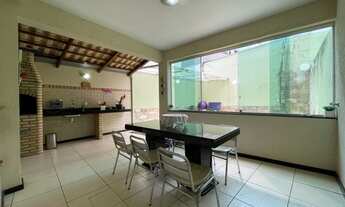 Imagem 6: Casa com 4 quartos, 189 m² - venda por R$ 1.000.000 ou aluguel por R$ 8.500/mês - Castelo