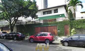 Imagem 2: Casa para venda possui 409 metros quadrados com 4 quartos no Caminho das Árvores - Salvado