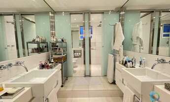 Imagem 9: Lindo apartamento na fiuza com 240 m² e 4 dormitórios por R$ 1.450.000 - Santa Angela - R