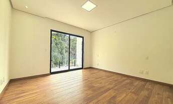 Imagem 6: Teresópolis, lançamento próximo ao clube comary !