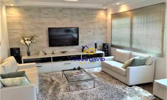 Imagem 7: Belíssimo sobrado á venda, reformado, quatro dormitórios, duas suítes master, varanda, qui