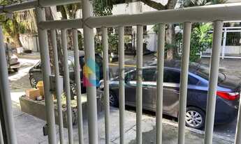 Imagem 4: BOTAFOGO!! CASA DUPLEX , 7 QUARTOS, 4 BANHEIROS SOCIAIS, 1 BANHEIRO DE SERVIÇO. PISO EM CE