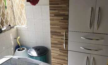 Imagem 2: 3 quartos com suíte, 1 por andar, 100m² . Oportunidade!