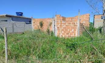 Imagem 4: VENDE-SE TERRENO COM FUNDAÇÃO PRONTA