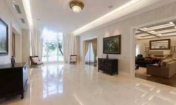 Imagem 4: Mansão em condomínio fechado