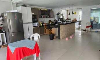 Imagem 2: Casa de 2 pavimentos para aluguel ou venda, com 5 quartos e garagem