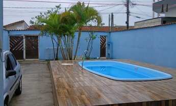 Imagem 3: Casa de praia com piscina