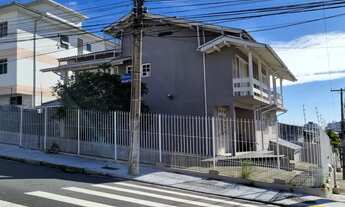 Imagem 7: Casa em Capoeiras 04 quatro sendo duas suites com área de 320 m2