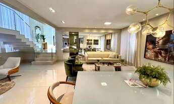 Imagem 15: Casa de condomínio para venda possui 437 metros quadrados com 4 quartos