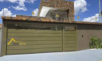 Imagem 2: Casa para Venda em Goiânia, Setor Faiçalville, 3 dormitórios, 3 suítes, 4 banheiros, 4 vag