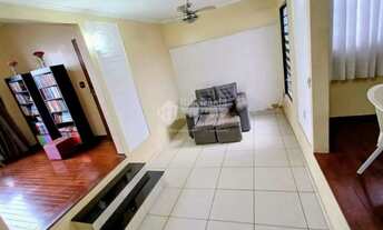 Imagem 2: Casa à venda com 3 quartos no Parque dos Bandeirantes, Ribeirão Preto